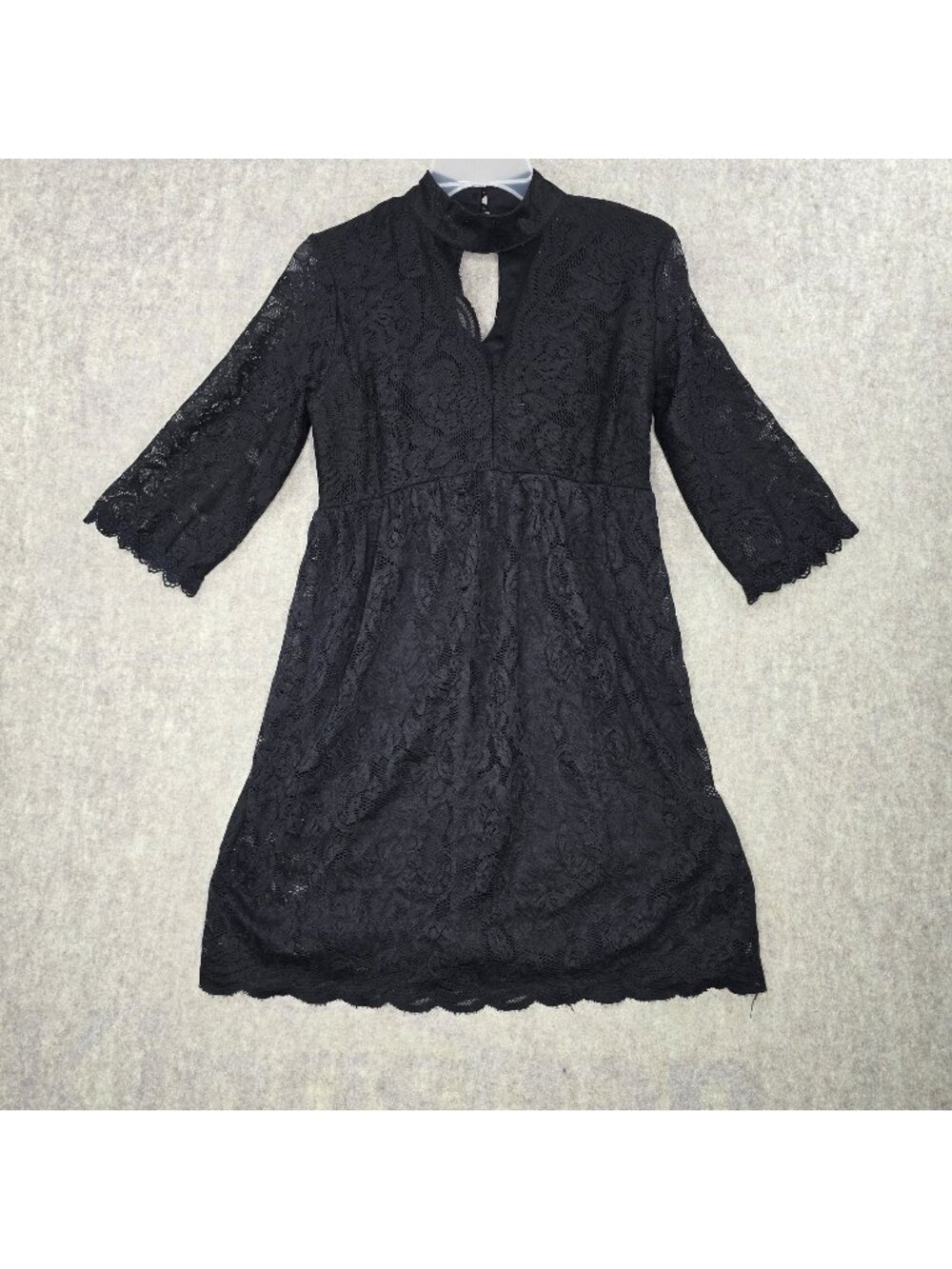 Black Lace Knee-Length Xhilaration Dress 3/4 Sleeves Keyhole Neckline